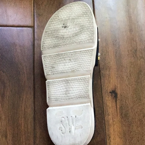 Stuart Weitzman Denim size 8 M embellished sandals - Picture 6 of 12